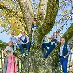 Hotel Schloss Lerchenhof