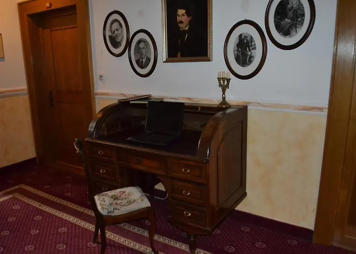 Schloss Lerchenhof Hotel