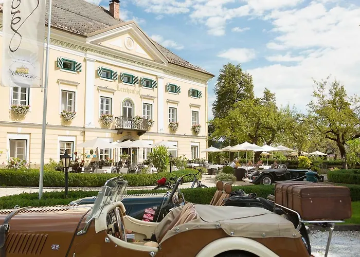 Hotel Schloss Lerchenhof 4*