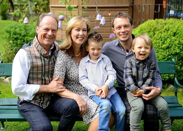 Schloss Lerchenhof 4*